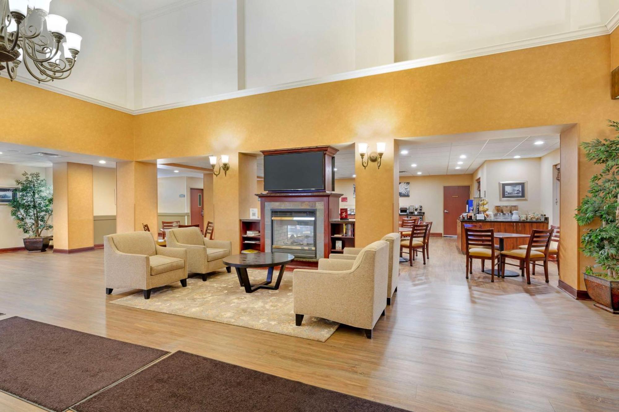 Best Western PLUS Victor Inn&Suites Exterior foto